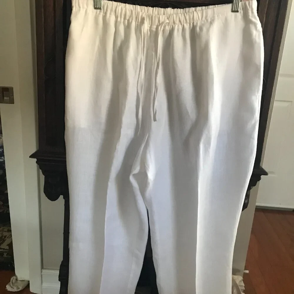 SILHOUETTES: WHITE LINEN CAPRIS SIZE 1XP - Picture 2 of 2